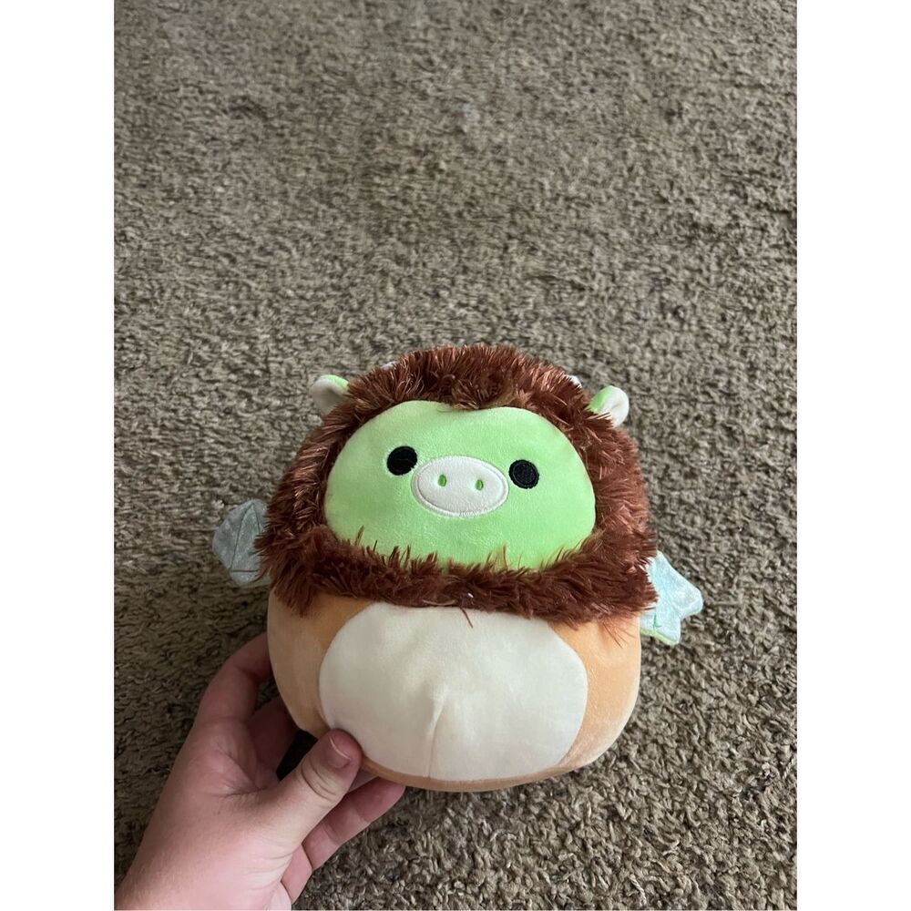 Squishmellow Desmund The Dragon In Lion Court Plush